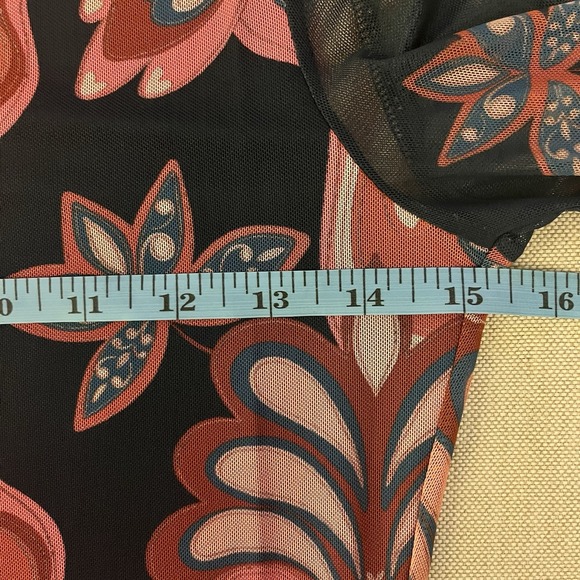 NEW Johnny Was XS Kaia Mesh Tee T-Shirt Women's Blue Pink Symmetrical Ryland - Picture 12 of 14